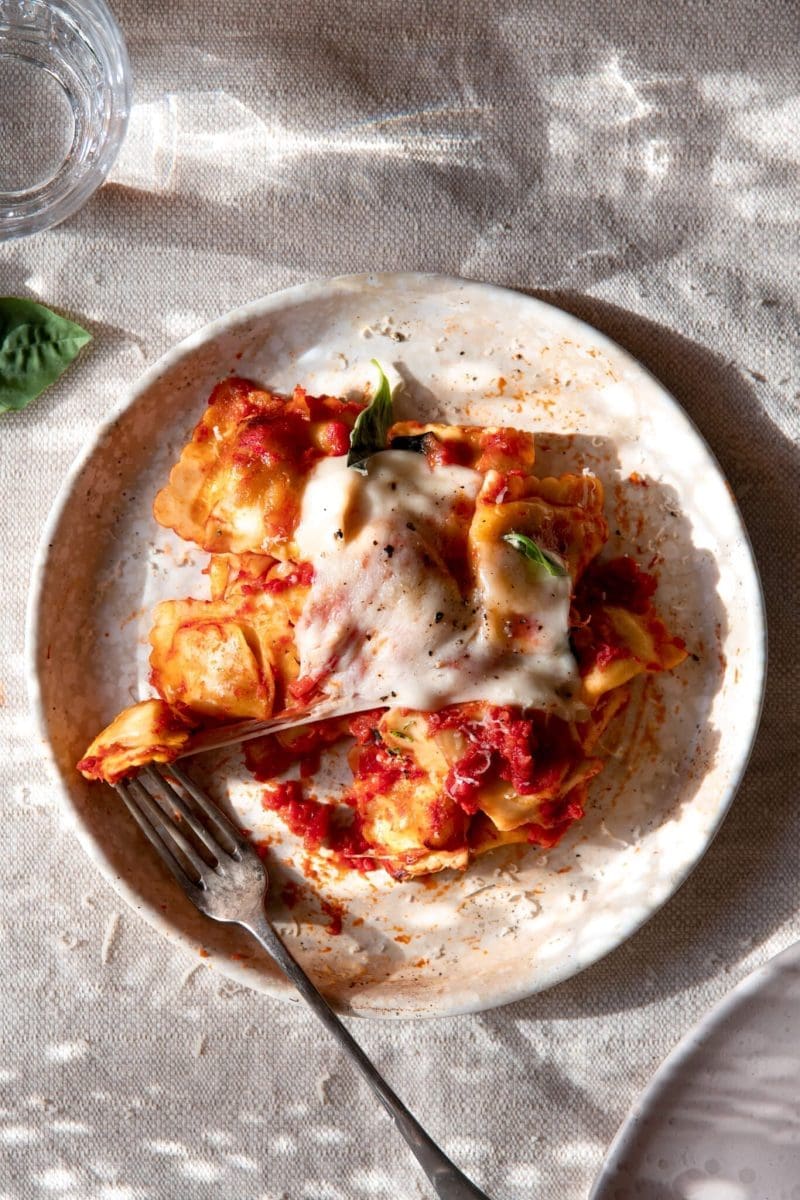 Ravioli ovenschotel met mozzarella
